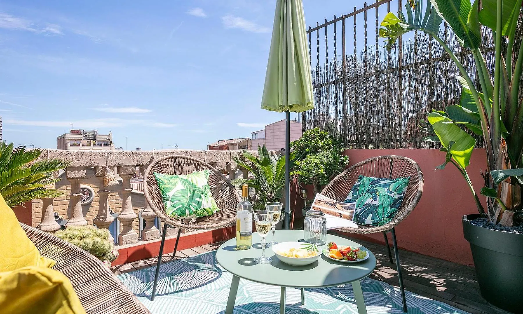 Glam Penthouse Barcelona Apartment